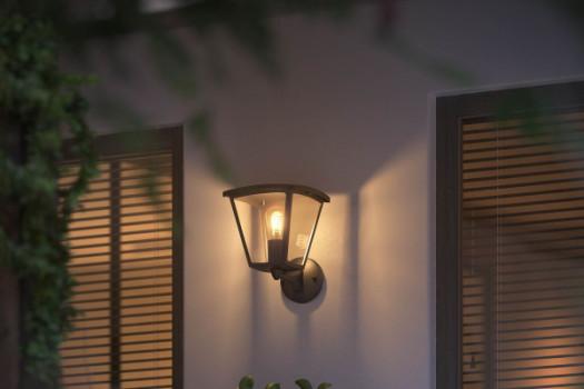 Philips Hue outdoor lights add an old-timey vibe to your smart home0